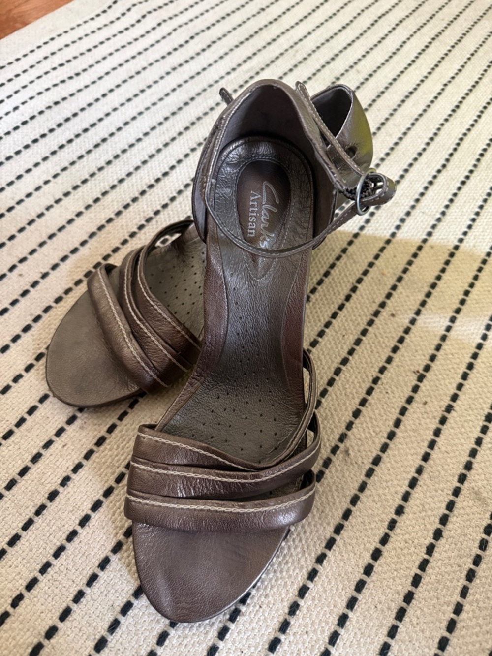 Clarks Bronze Strappy leather Open-Toe Heels